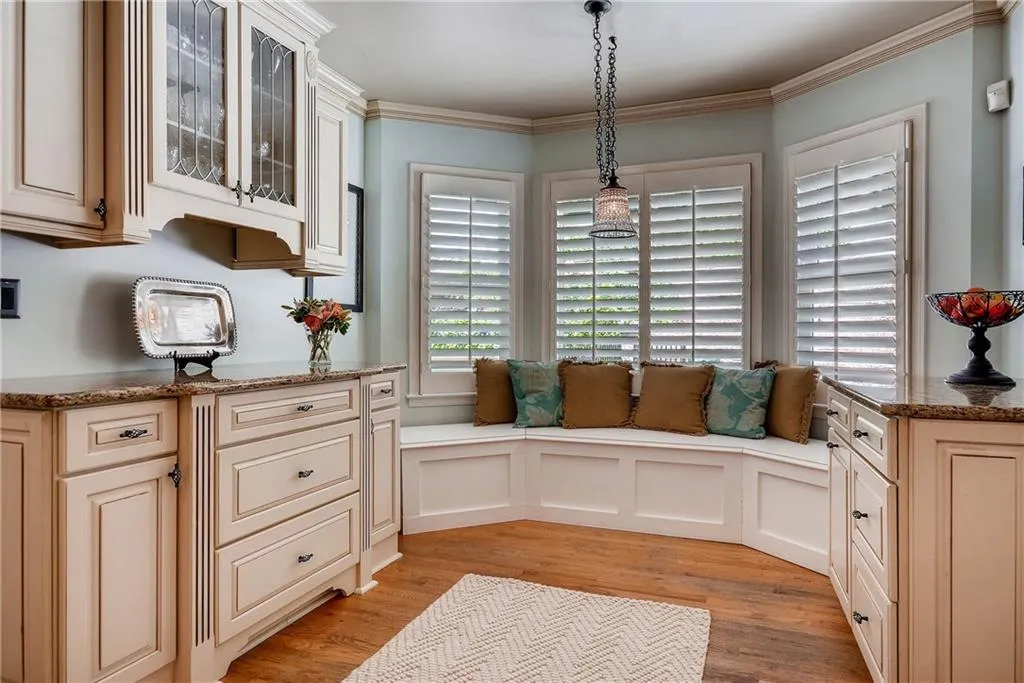 6820 Wright Road, Sandy Springs, Georgia 30328, 4 Bedrooms Bedrooms, ,2 BathroomsBathrooms,Residential,Sold,6820 Wright Road,5854260