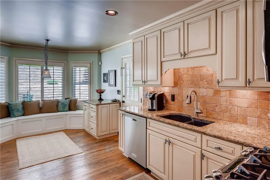 6820 Wright Road, Sandy Springs, Georgia 30328, 4 Bedrooms Bedrooms, ,2 BathroomsBathrooms,Residential,Sold,6820 Wright Road,5854260