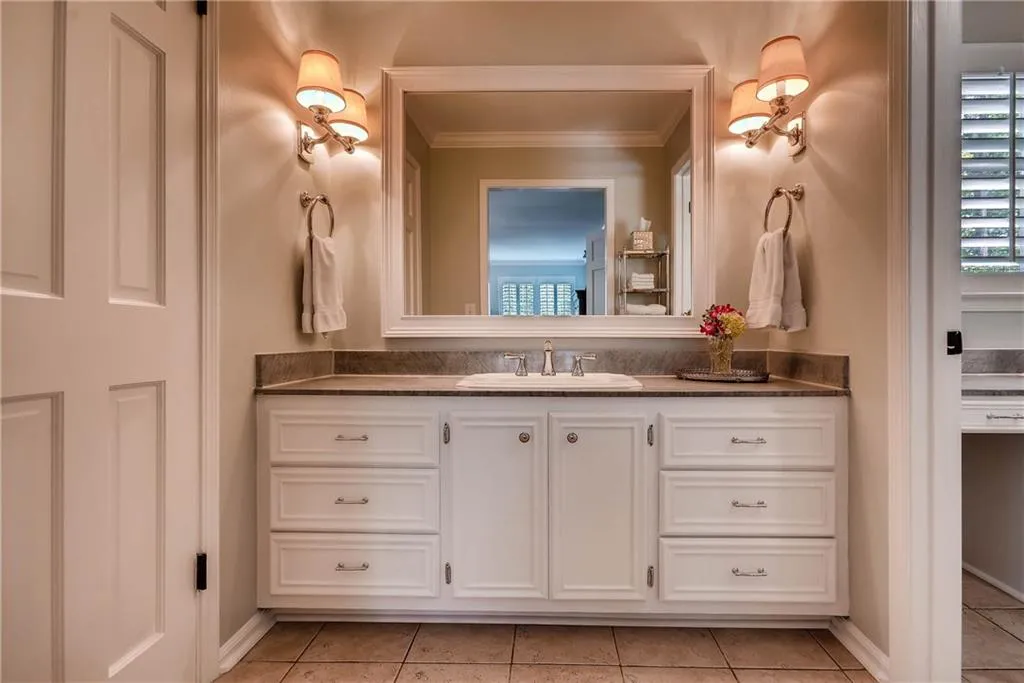 6820 Wright Road, Sandy Springs, Georgia 30328, 4 Bedrooms Bedrooms, ,2 BathroomsBathrooms,Residential,Sold,6820 Wright Road,5854260