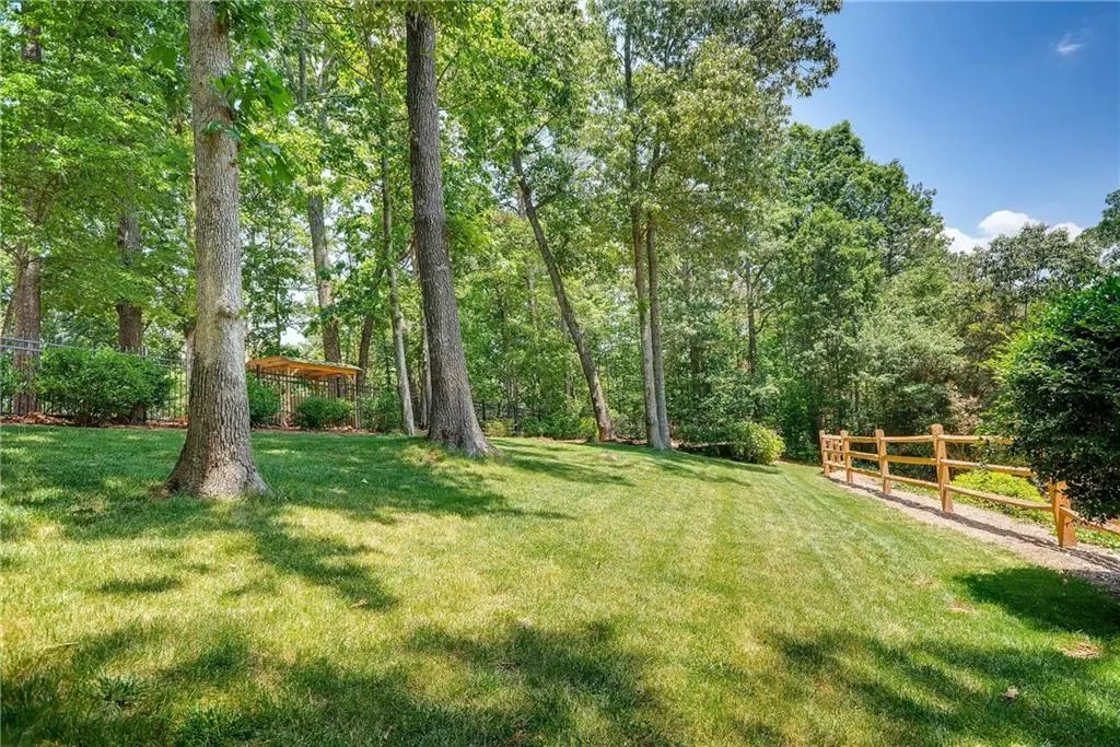 6820 Wright Road, Sandy Springs, Georgia 30328, 4 Bedrooms Bedrooms, ,2 BathroomsBathrooms,Residential,Sold,6820 Wright Road,5854260