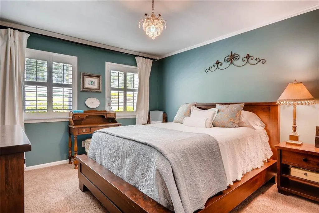 6820 Wright Road, Sandy Springs, Georgia 30328, 4 Bedrooms Bedrooms, ,2 BathroomsBathrooms,Residential,Sold,6820 Wright Road,5854260