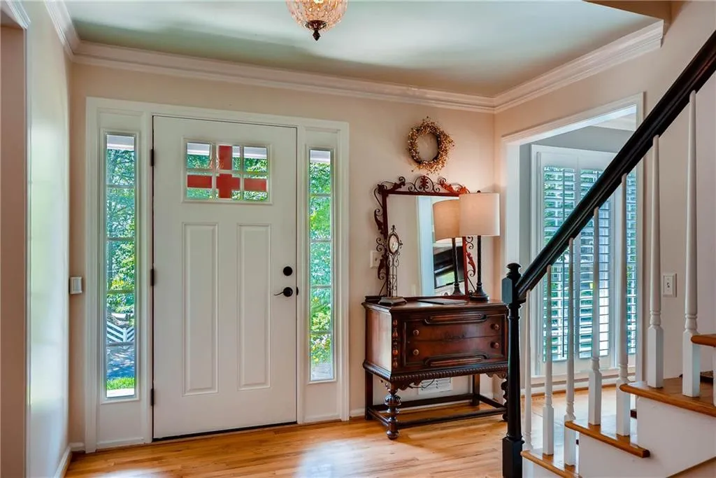 6820 Wright Road, Sandy Springs, Georgia 30328, 4 Bedrooms Bedrooms, ,2 BathroomsBathrooms,Residential,Sold,6820 Wright Road,5854260