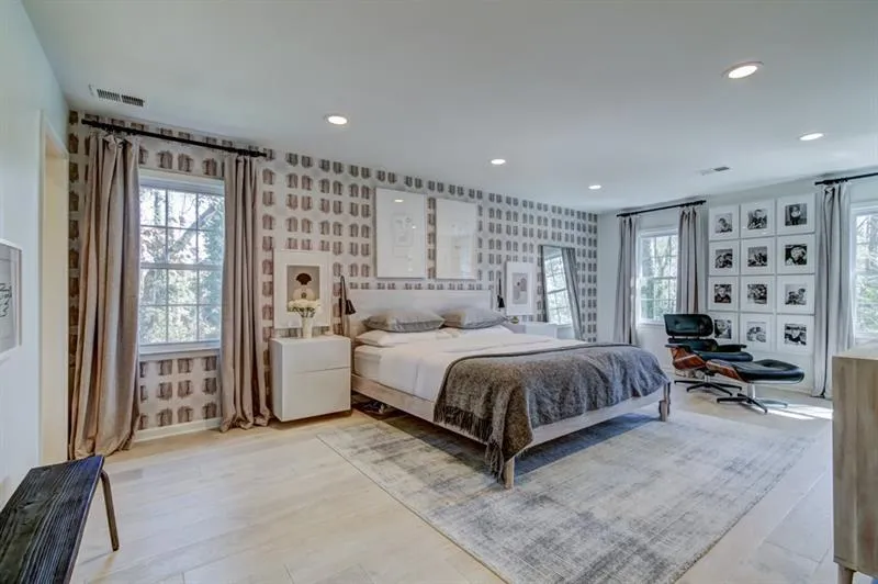 6400 Blackwater Trail, Atlanta, Georgia 30328, 5 Bedrooms Bedrooms, ,3 BathroomsBathrooms,Residential,Sold,6400 Blackwater Trail,6016061