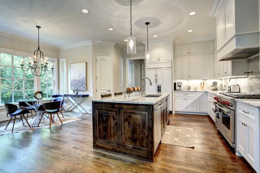 5575 Mount Vernon Parkway, Sandy Springs, Georgia 30327, 7 Bedrooms Bedrooms, ,7 BathroomsBathrooms,Residential,Sold,5575 Mount Vernon Parkway,5849344