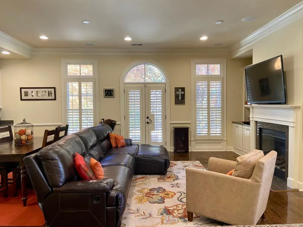 201 Riversgate Drive Unit 37, Atlanta, Georgia 30339, 4 Bedrooms Bedrooms, ,4 BathroomsBathrooms,Residential,Sold,201 Riversgate Drive Unit 37,6971888 201 Riversgate Drive Unit 37, Atlanta, Georgia 30339, 4 Bedrooms Bedrooms, ,4 BathroomsBathrooms,Residential,Sold,201 Riversgate Drive Unit 37,6971888