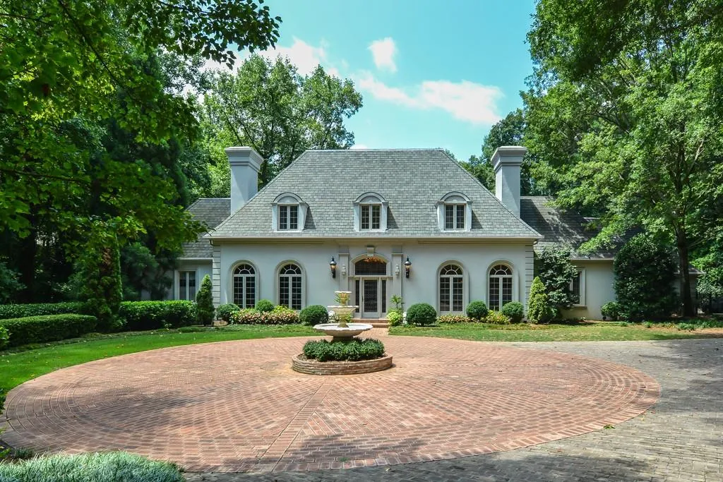 5040 Northside Drive, Sandy Springs, Georgia 30327, 7 Bedrooms Bedrooms, ,7 BathroomsBathrooms,Residential,Sold,5040 Northside Drive,5722266