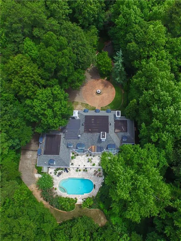 5040 Northside Drive, Sandy Springs, Georgia 30327, 7 Bedrooms Bedrooms, ,7 BathroomsBathrooms,Residential,Sold,5040 Northside Drive,5722266