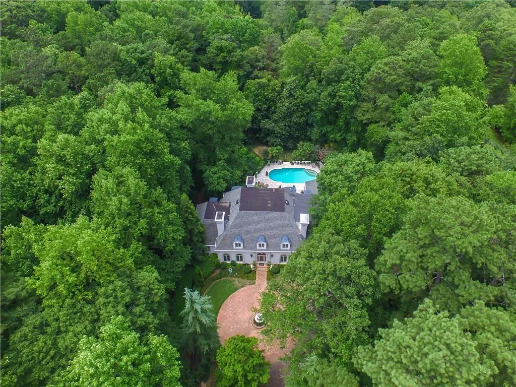 5040 Northside Drive, Sandy Springs, Georgia 30327, 7 Bedrooms Bedrooms, ,7 BathroomsBathrooms,Residential,Sold,5040 Northside Drive,5722266