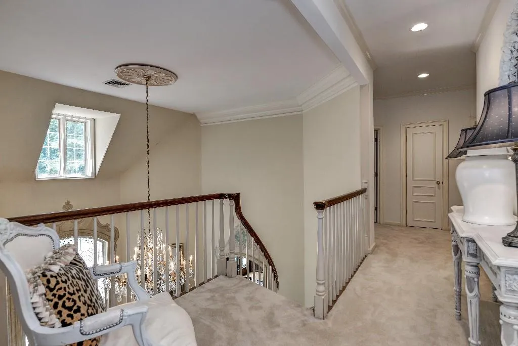 5040 Northside Drive, Sandy Springs, Georgia 30327, 7 Bedrooms Bedrooms, ,7 BathroomsBathrooms,Residential,Sold,5040 Northside Drive,5722266