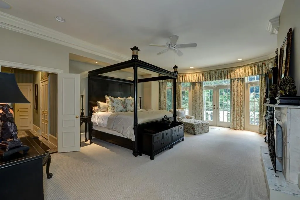 5040 Northside Drive, Sandy Springs, Georgia 30327, 7 Bedrooms Bedrooms, ,7 BathroomsBathrooms,Residential,Sold,5040 Northside Drive,5722266