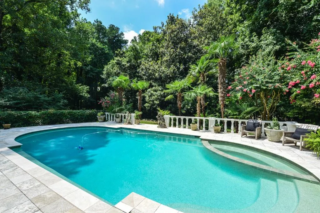 5040 Northside Drive, Sandy Springs, Georgia 30327, 7 Bedrooms Bedrooms, ,7 BathroomsBathrooms,Residential,Sold,5040 Northside Drive,5722266