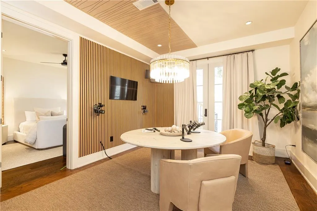 Sound engineered walls and ceiling for podcast room