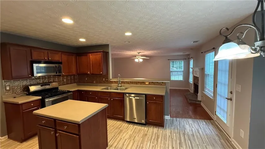 1170