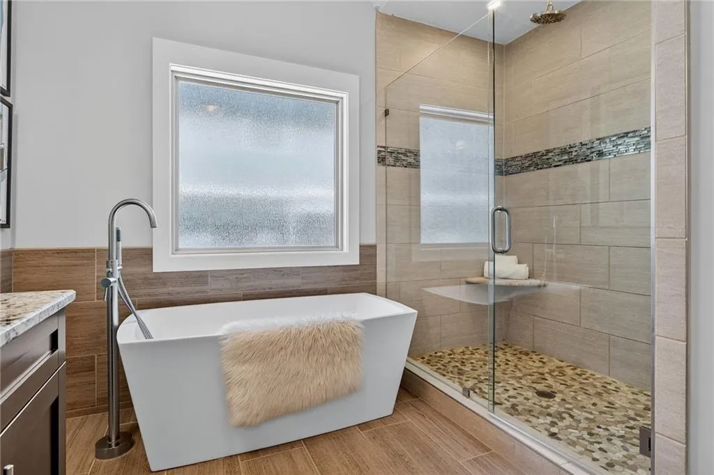2603 Apple Valley Road Ne, Atlanta, Georgia 30319, 4 Bedrooms Bedrooms, ,3 BathroomsBathrooms,Residential,For Sale,2603 Apple Valley Road Ne,7626622