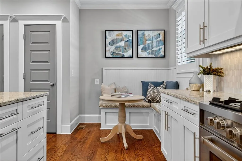 2603 Apple Valley Road Ne, Atlanta, Georgia 30319, 4 Bedrooms Bedrooms, ,3 BathroomsBathrooms,Residential,For Sale,2603 Apple Valley Road Ne,7626622