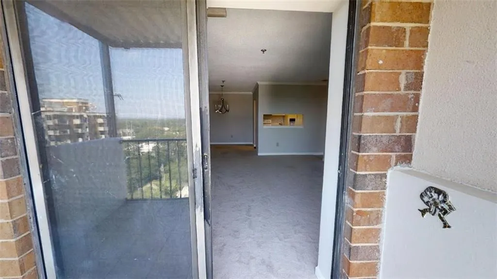 300 Johnson Ferry Road Ne Unit A1010, Atlanta, Georgia 30328, 1 Bedroom Bedrooms, ,1 BathroomBathrooms,Residential,Sold,300 Johnson Ferry Road Ne Unit A1010,6733756