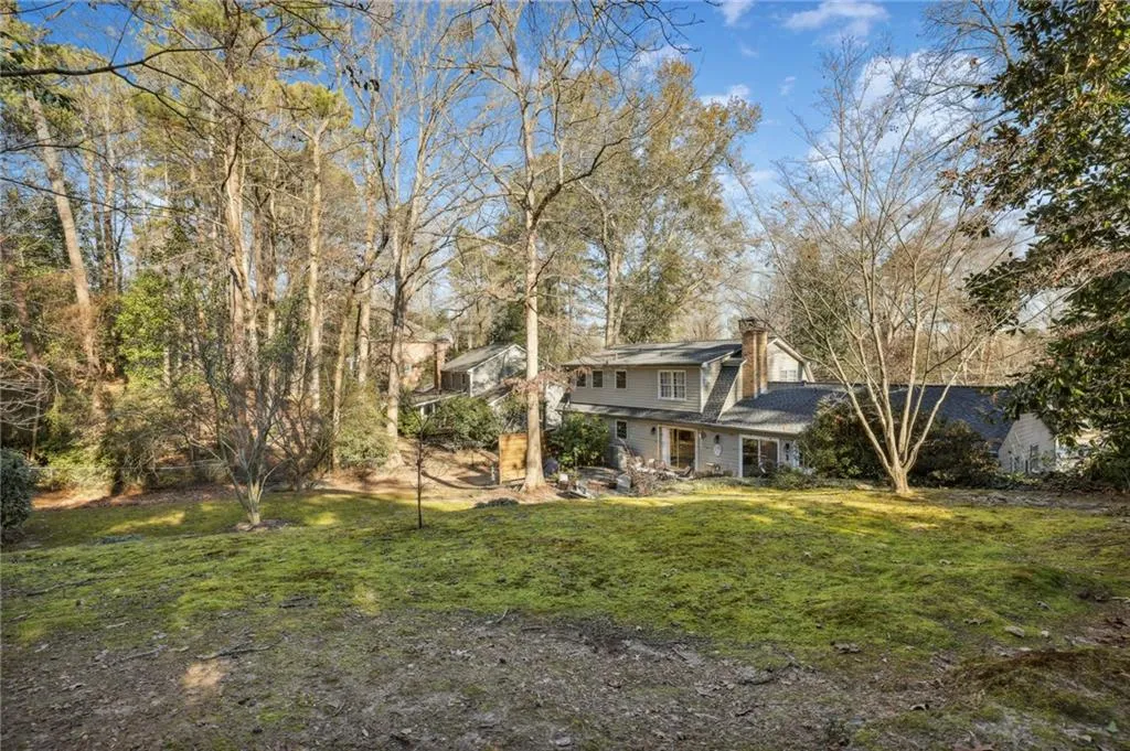 1125 Winding Creek Trail, Sandy Springs, Georgia 30328, 4 Bedrooms Bedrooms, ,3 BathroomsBathrooms,Residential,Sold,1125 Winding Creek Trail,7157886