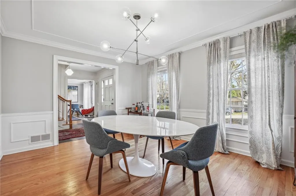 1125 Winding Creek Trail, Sandy Springs, Georgia 30328, 4 Bedrooms Bedrooms, ,3 BathroomsBathrooms,Residential,Sold,1125 Winding Creek Trail,7157886