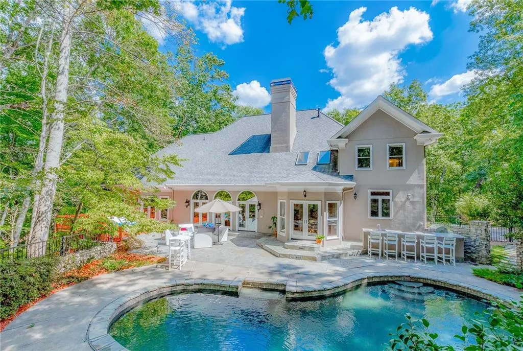 9 Wildwood Valley Ne, Sandy Springs, Georgia 30350, 5 Bedrooms Bedrooms, ,4 BathroomsBathrooms,Residential,Sold,9 Wildwood Valley Ne,6617046