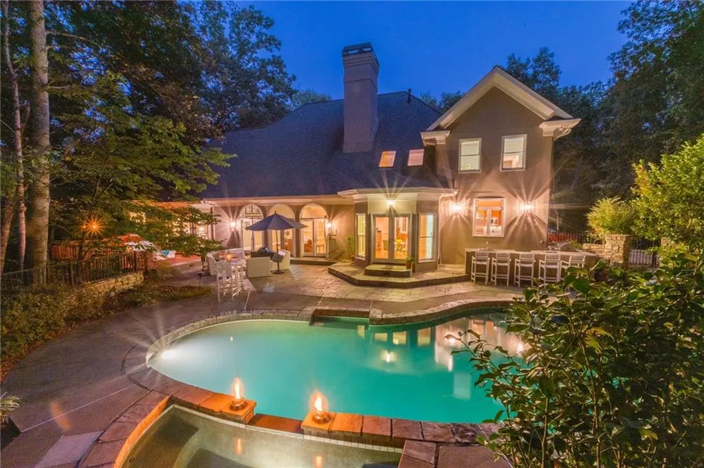 9 Wildwood Valley Ne, Sandy Springs, Georgia 30350, 5 Bedrooms Bedrooms, ,4 BathroomsBathrooms,Residential,Sold,9 Wildwood Valley Ne,6617046