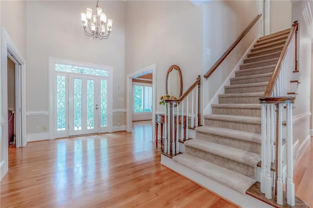 9 Wildwood Valley Ne, Sandy Springs, Georgia 30350, 5 Bedrooms Bedrooms, ,4 BathroomsBathrooms,Residential,Sold,9 Wildwood Valley Ne,6617046