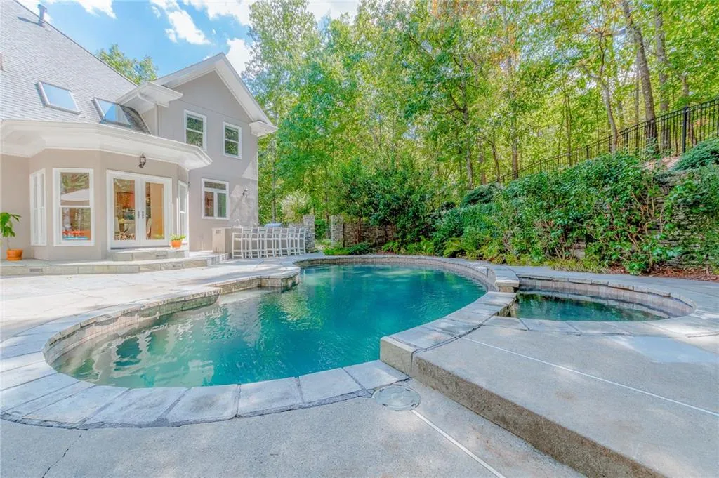 9 Wildwood Valley Ne, Sandy Springs, Georgia 30350, 5 Bedrooms Bedrooms, ,4 BathroomsBathrooms,Residential,Sold,9 Wildwood Valley Ne,6617046