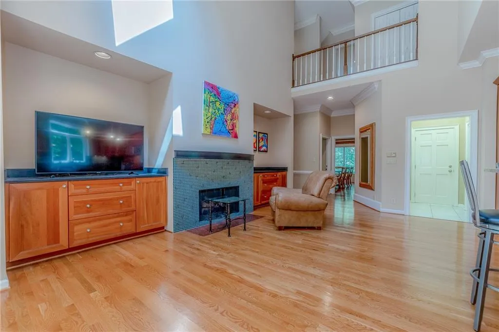 9 Wildwood Valley Ne, Sandy Springs, Georgia 30350, 5 Bedrooms Bedrooms, ,4 BathroomsBathrooms,Residential,Sold,9 Wildwood Valley Ne,6617046