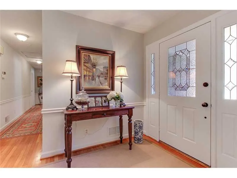 4670 Huntley Drive, Atlanta, Georgia 30342, 4 Bedrooms Bedrooms, ,2 BathroomsBathrooms,Residential,Sold,4670 Huntley Drive,5390758