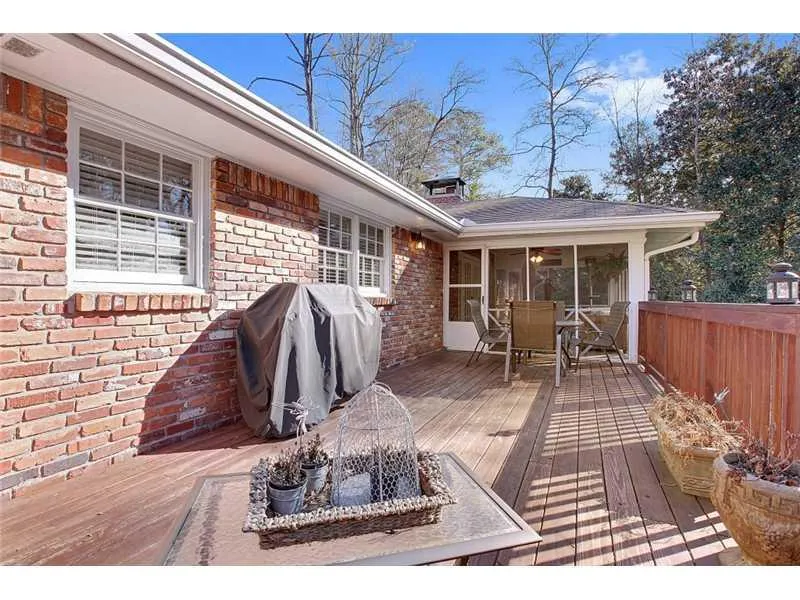 4670 Huntley Drive, Atlanta, Georgia 30342, 4 Bedrooms Bedrooms, ,2 BathroomsBathrooms,Residential,Sold,4670 Huntley Drive,5390758