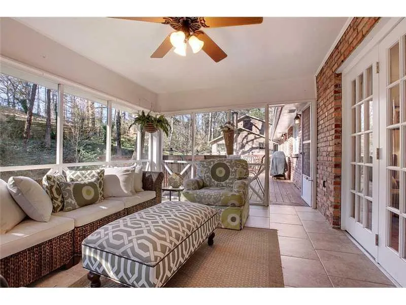 4670 Huntley Drive, Atlanta, Georgia 30342, 4 Bedrooms Bedrooms, ,2 BathroomsBathrooms,Residential,Sold,4670 Huntley Drive,5390758