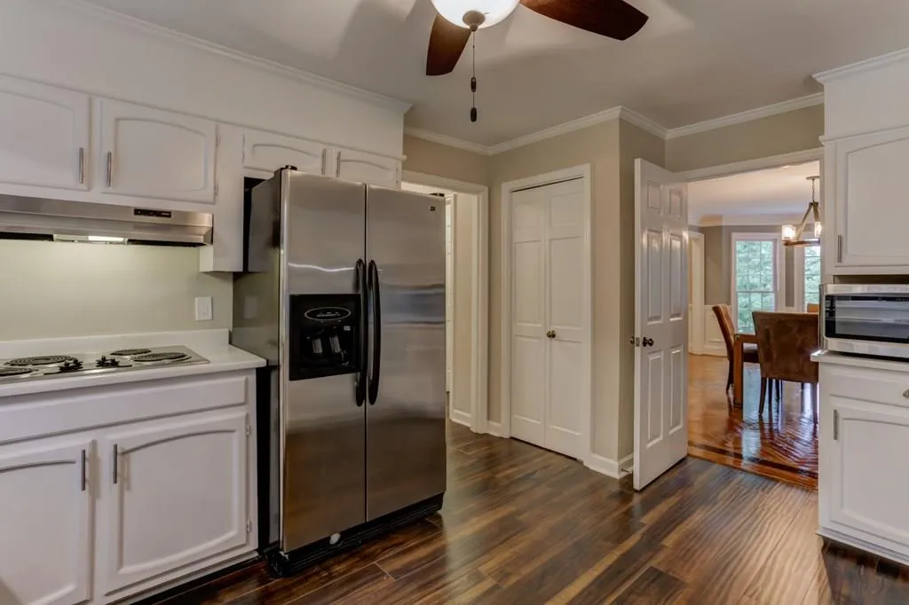 505 Tahoma Drive, Sandy Springs, Georgia 30350, 4 Bedrooms Bedrooms, ,3 BathroomsBathrooms,Residential,Sold,505 Tahoma Drive,6014381