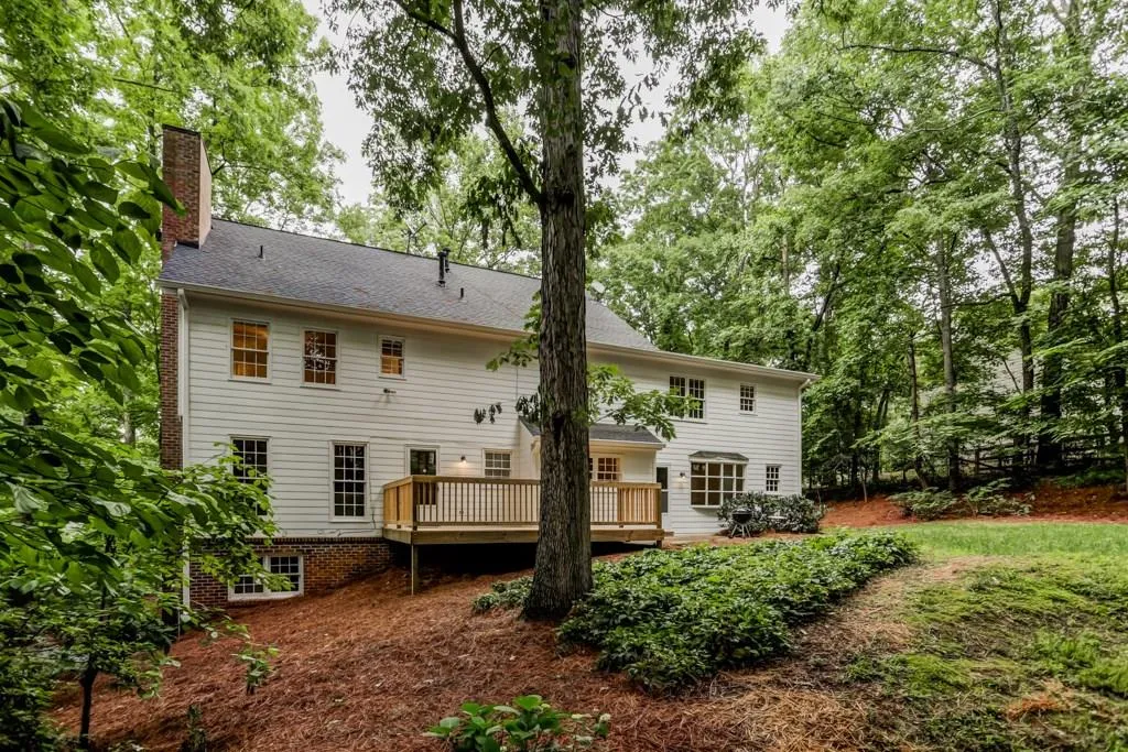 505 Tahoma Drive, Sandy Springs, Georgia 30350, 4 Bedrooms Bedrooms, ,3 BathroomsBathrooms,Residential,Sold,505 Tahoma Drive,6014381