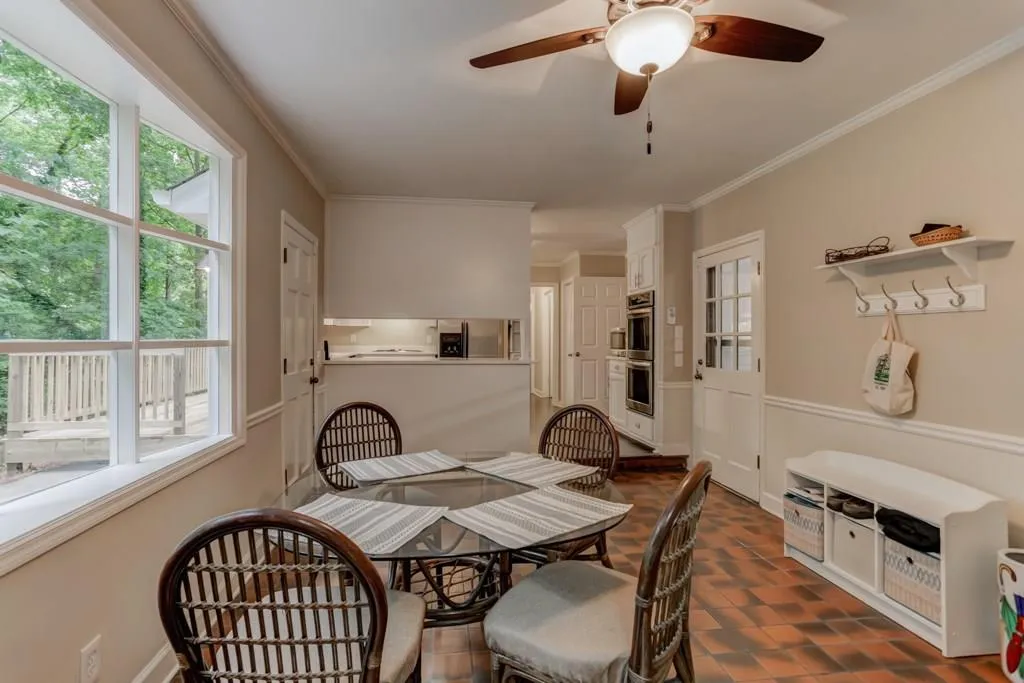 505 Tahoma Drive, Sandy Springs, Georgia 30350, 4 Bedrooms Bedrooms, ,3 BathroomsBathrooms,Residential,Sold,505 Tahoma Drive,6014381