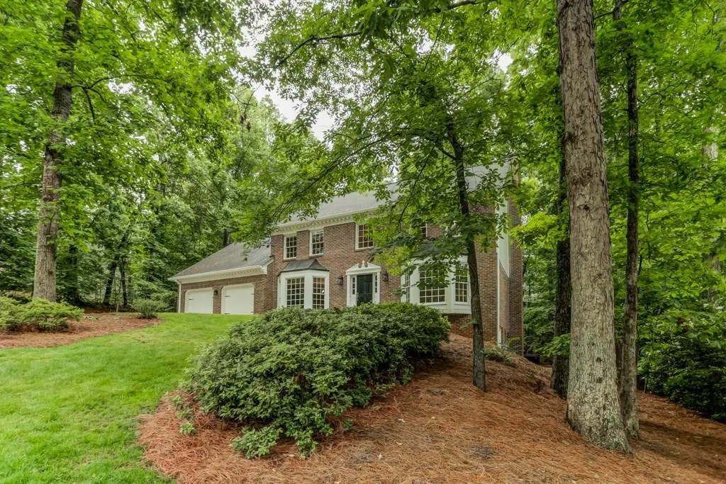 505 Tahoma Drive, Sandy Springs, Georgia 30350, 4 Bedrooms Bedrooms, ,3 BathroomsBathrooms,Residential,Sold,505 Tahoma Drive,6014381