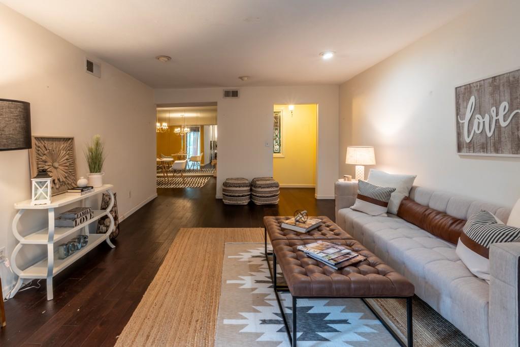 6851 Roswell Road Unit Q-30, Sandy Springs, Georgia 30328, 3 Bedrooms Bedrooms, ,2 BathroomsBathrooms,Residential,Sold,6851 Roswell Road Unit Q-30,7260291