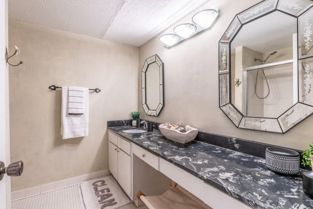 6851 Roswell Road Unit Q-30, Sandy Springs, Georgia 30328, 3 Bedrooms Bedrooms, ,2 BathroomsBathrooms,Residential,Sold,6851 Roswell Road Unit Q-30,7260291