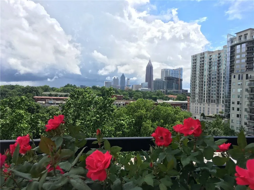1130 Piedmont Avenue Ne Unit 402, Atlanta, Georgia 30309, 2 Bedrooms Bedrooms, ,2 BathroomsBathrooms,Residential,For Sale,1130 Piedmont Avenue Ne Unit 402,7591607