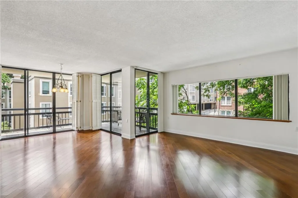 1130 Piedmont Avenue Ne Unit 402, Atlanta, Georgia 30309, 2 Bedrooms Bedrooms, ,2 BathroomsBathrooms,Residential,For Sale,1130 Piedmont Avenue Ne Unit 402,7591607