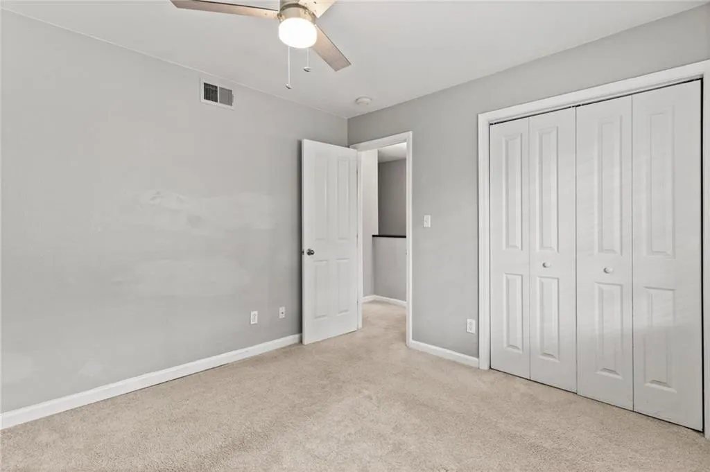 6940 Roswell Road Unit 9f, Sandy Springs, Georgia 30328, 2 Bedrooms Bedrooms, ,1 BathroomBathrooms,Residential,Sold,6940 Roswell Road Unit 9f,7229924