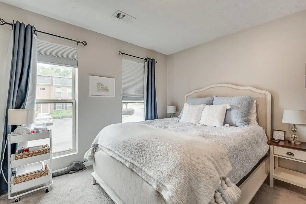 255 Winding River Drive Unit B, Sandy Springs, Georgia 30350, 2 Bedrooms Bedrooms, ,1 BathroomBathrooms,Residential,Sold,255 Winding River Drive Unit B,7105669