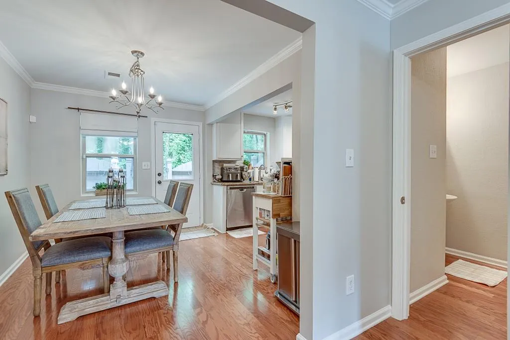 255 Winding River Drive Unit B, Sandy Springs, Georgia 30350, 2 Bedrooms Bedrooms, ,1 BathroomBathrooms,Residential,Sold,255 Winding River Drive Unit B,7105669