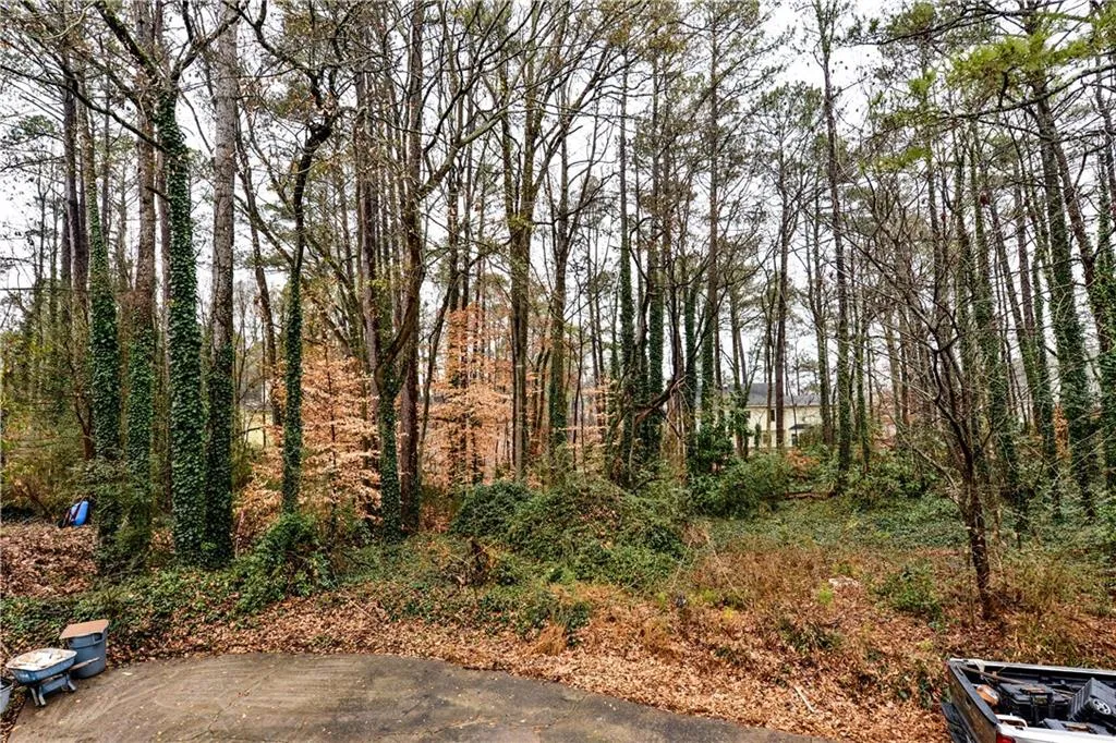 9013 Carroll Manor Drive, Sandy Springs, Georgia 30350, 2 Bedrooms Bedrooms, ,2 BathroomsBathrooms,Residential,Sold,9013 Carroll Manor Drive,5949710