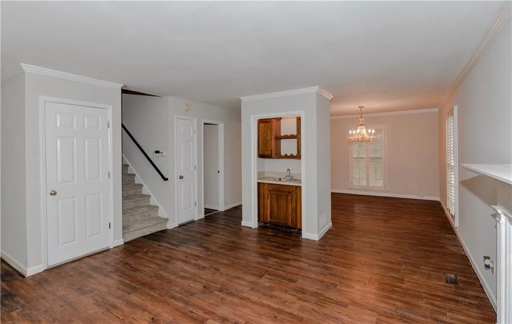 9013 Carroll Manor Drive, Sandy Springs, Georgia 30350, 2 Bedrooms Bedrooms, ,2 BathroomsBathrooms,Residential,Sold,9013 Carroll Manor Drive,5949710