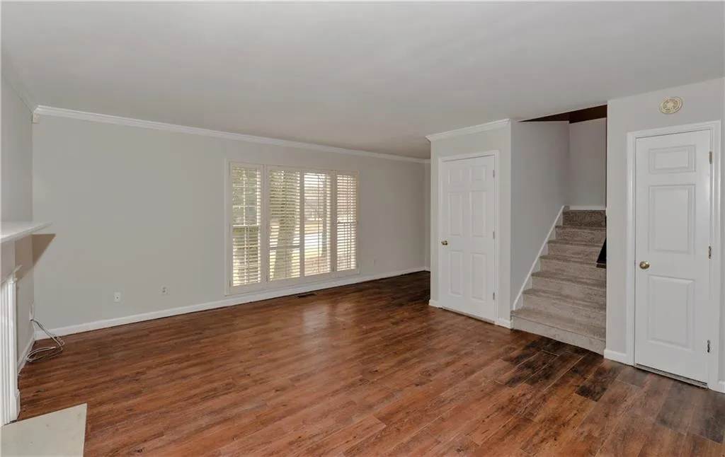 9013 Carroll Manor Drive, Sandy Springs, Georgia 30350, 2 Bedrooms Bedrooms, ,2 BathroomsBathrooms,Residential,Sold,9013 Carroll Manor Drive,5949710