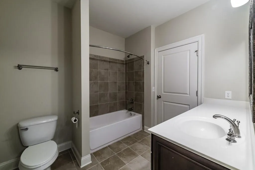 901 Abernathy Road Unit 6140, Sandy Springs, Georgia 30328, 2 Bedrooms Bedrooms, ,2 BathroomsBathrooms,Residential,Sold,901 Abernathy Road Unit 6140,6572037