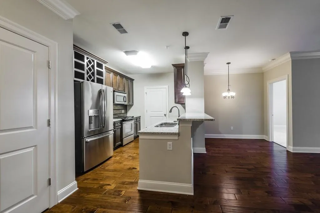 901 Abernathy Road Unit 6140, Sandy Springs, Georgia 30328, 2 Bedrooms Bedrooms, ,2 BathroomsBathrooms,Residential,Sold,901 Abernathy Road Unit 6140,6572037