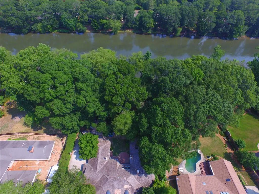 415 River Glen Trace, Sandy Springs, Georgia 30328, 5 Bedrooms Bedrooms, ,4 BathroomsBathrooms,Residential,Sold,415 River Glen Trace,5802849