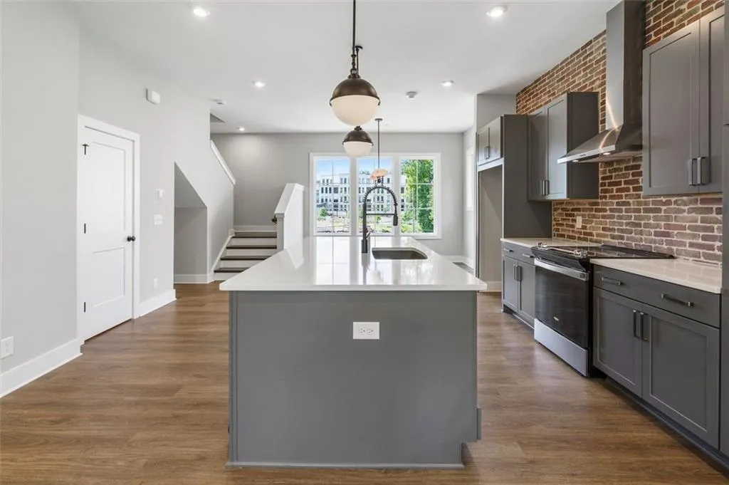 1279 Nw Viney Nw Unit 1, Atlanta, Georgia 30318, 2 Bedrooms Bedrooms, ,2 BathroomsBathrooms,Residential,For Sale,1279 Nw Viney Nw Unit 1,7641725