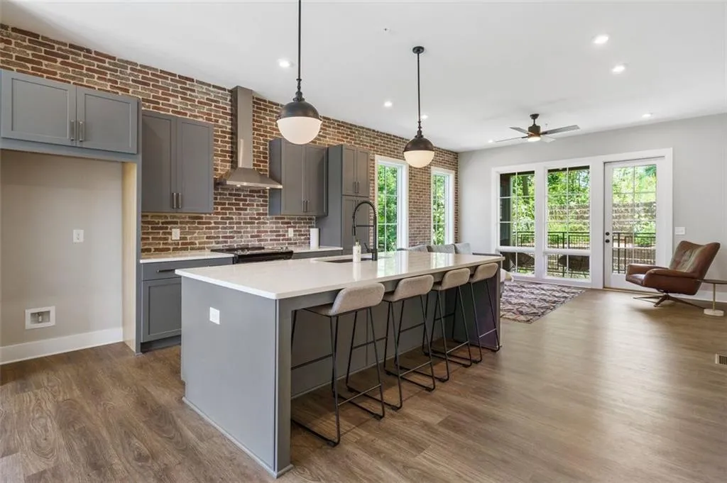 1279 Nw Viney Nw Unit 1, Atlanta, Georgia 30318, 2 Bedrooms Bedrooms, ,2 BathroomsBathrooms,Residential,For Sale,1279 Nw Viney Nw Unit 1,7641725