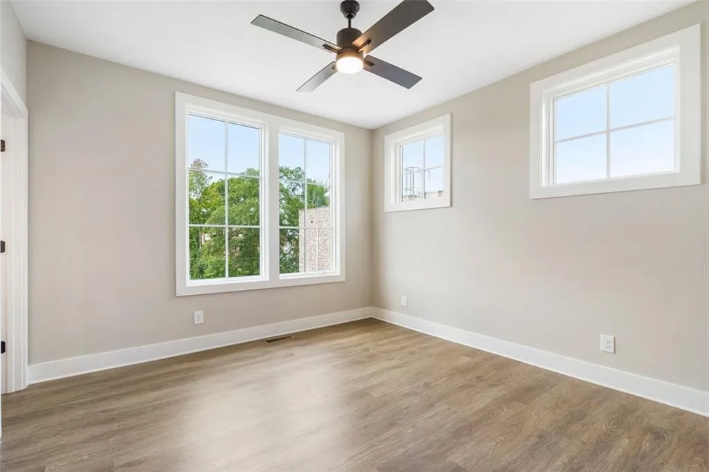1279 Nw Viney Nw Unit 1, Atlanta, Georgia 30318, 2 Bedrooms Bedrooms, ,2 BathroomsBathrooms,Residential,For Sale,1279 Nw Viney Nw Unit 1,7641725